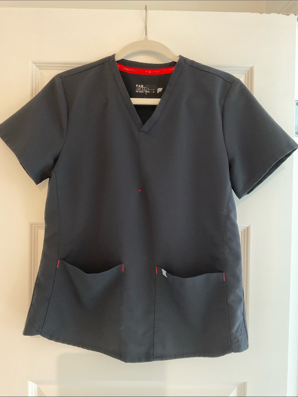 Method 2-Pocket Scrub Top